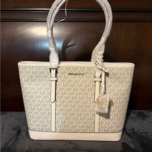 Jet Set Travel Small Logo Top-Zip Tote Bag